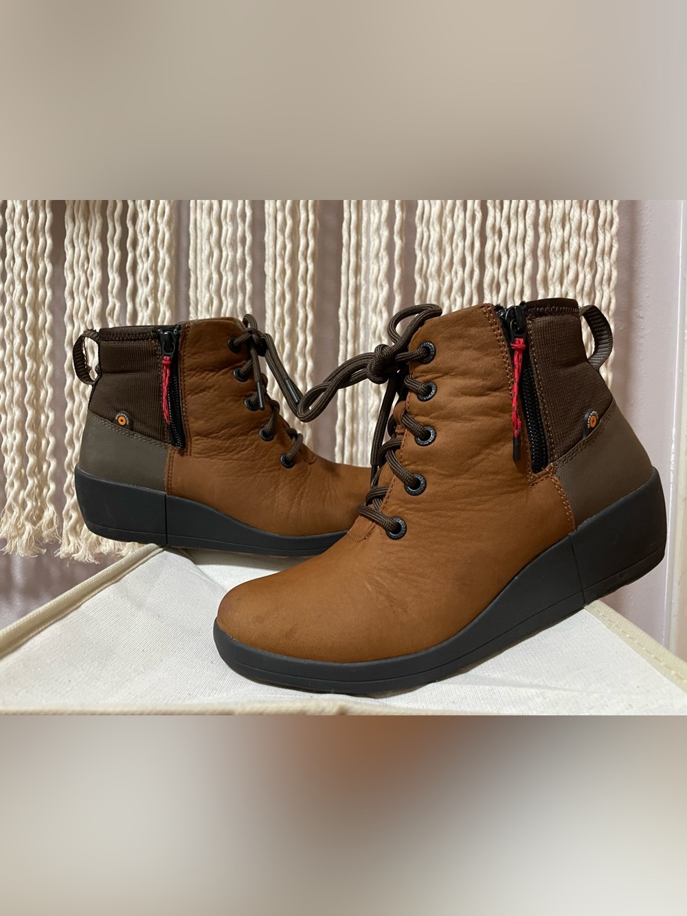 Bogs Sz 7